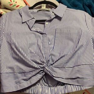 Cropped button down